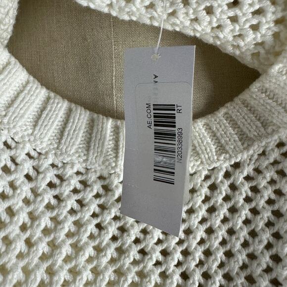 AMERICAN EAGLE OUTFITTERS AEO Cream Knit Cropped Pullover Sweater Size Medium - Picture 5 of 7